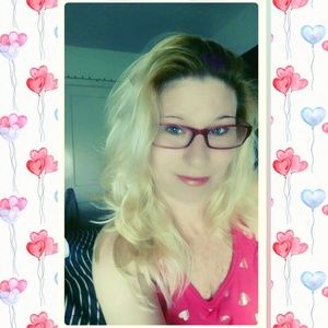 Meet your Posher, Stacy